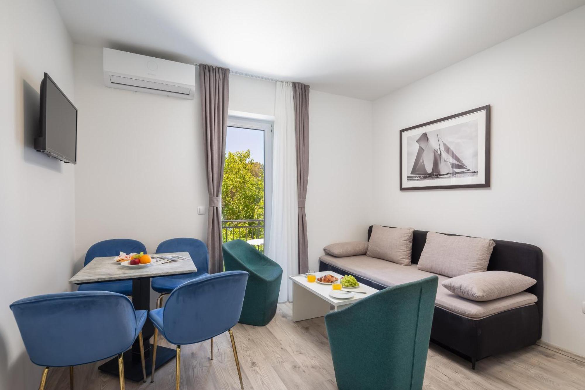 Beachfront Apartments Providenca With Free Parking Makarska Quarto foto