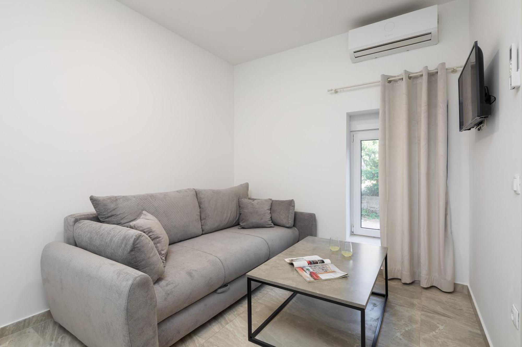 Beachfront Apartments Providenca With Free Parking Makarska Quarto foto
